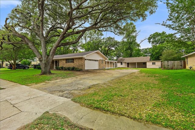 406 N 37th Street, Corsicana, TX 75110