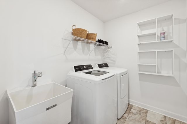 8678 183rd Street W, Lakeville, MN 55044