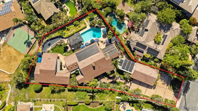 6525 Crystalaire, San Diego, CA 92120