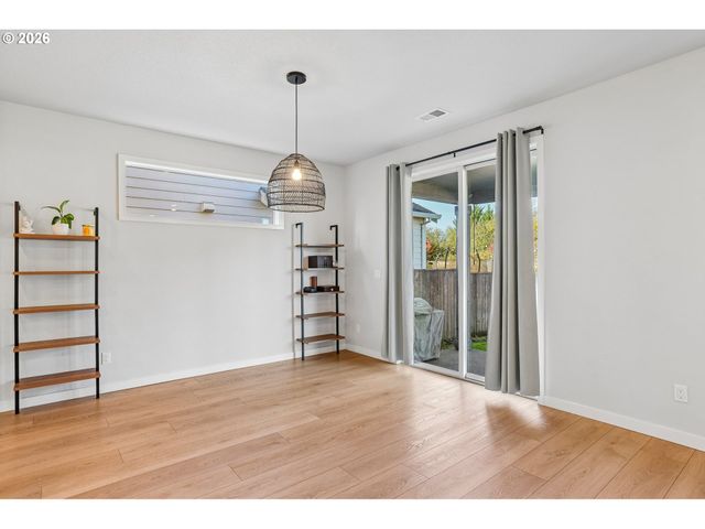 3658 TIANA St, Forest Grove, OR 97116