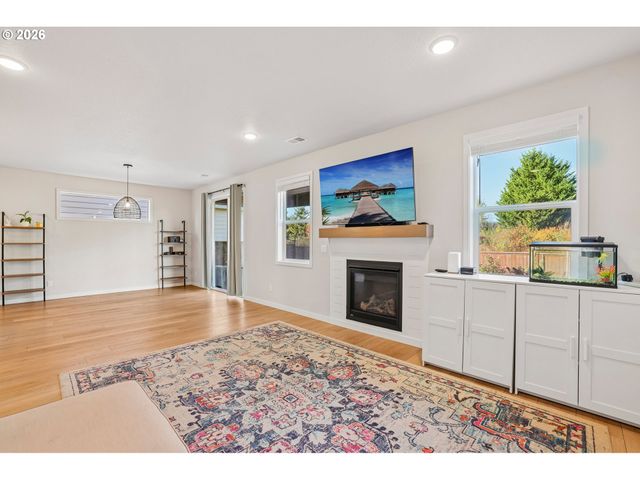 3658 TIANA St, Forest Grove, OR 97116