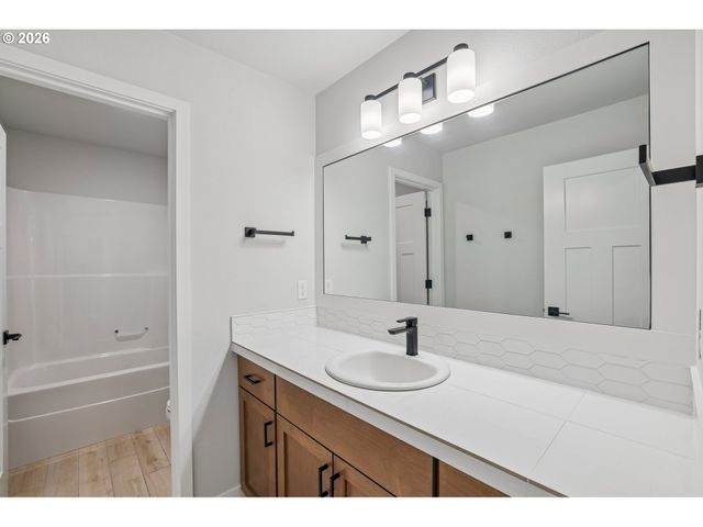 3658 TIANA St, Forest Grove, OR 97116