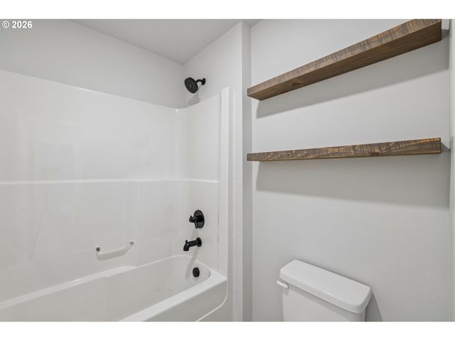 3658 TIANA St, Forest Grove, OR 97116