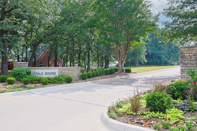 940 Emerald Sound Boulevard, Oak Point, TX 75068