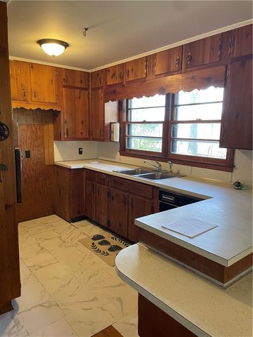 5350 Woodland Circle, Gainesville, GA 30504