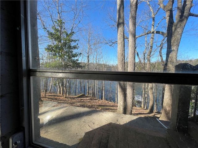 5350 Woodland Circle, Gainesville, GA 30504