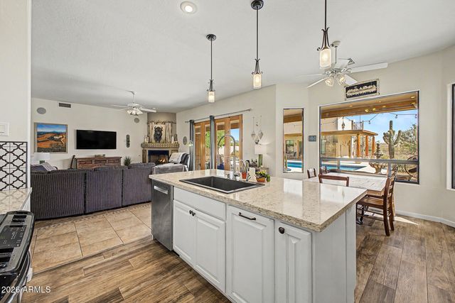 1723 E DOLORES Road, Phoenix, AZ 85086