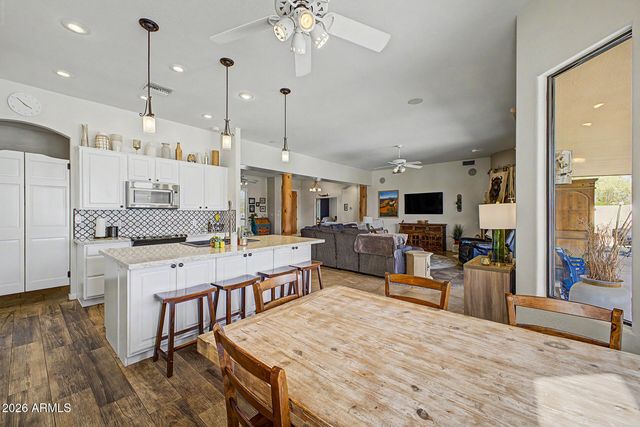 1723 E DOLORES Road, Phoenix, AZ 85086