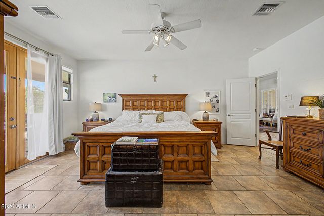 1723 E DOLORES Road, Phoenix, AZ 85086