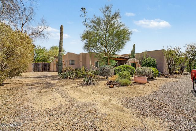 1723 E DOLORES Road, Phoenix, AZ 85086