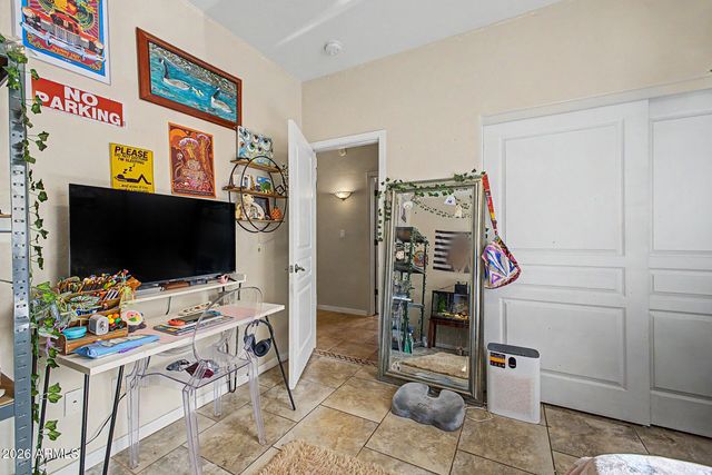 1723 E DOLORES Road, Phoenix, AZ 85086