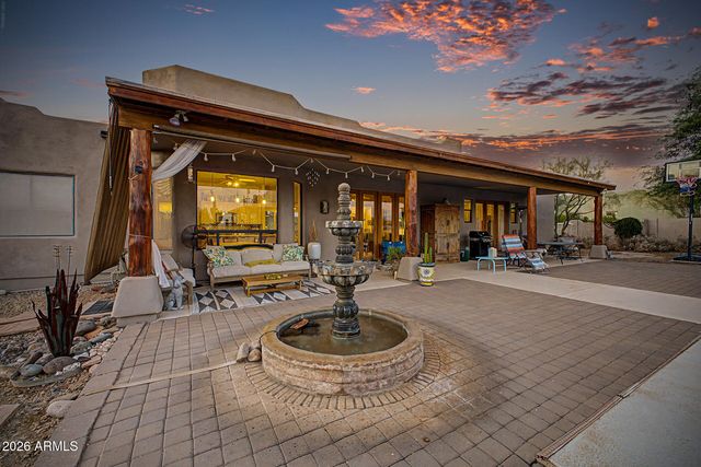 1723 E DOLORES Road, Phoenix, AZ 85086