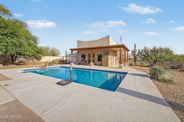 1723 E DOLORES Road, Phoenix, AZ 85086