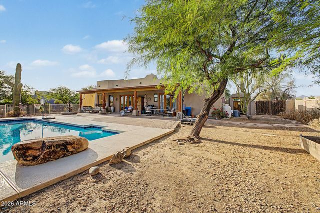 1723 E DOLORES Road, Phoenix, AZ 85086