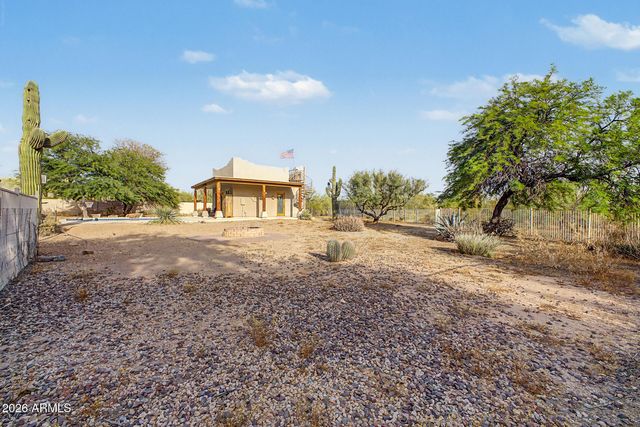 1723 E DOLORES Road, Phoenix, AZ 85086