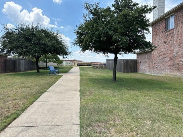 8404 Autumn Creek Trail, Fort Worth, TX 76134