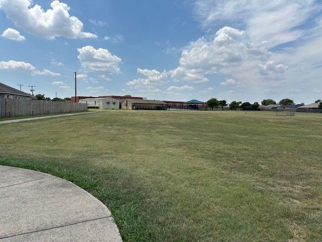 8404 Autumn Creek Trail, Fort Worth, TX 76134