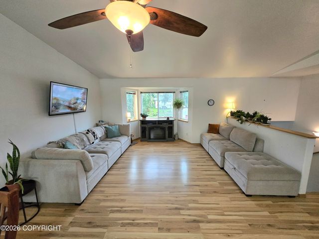 4787 W Ronnies Circle, Wasilla, AK 99623