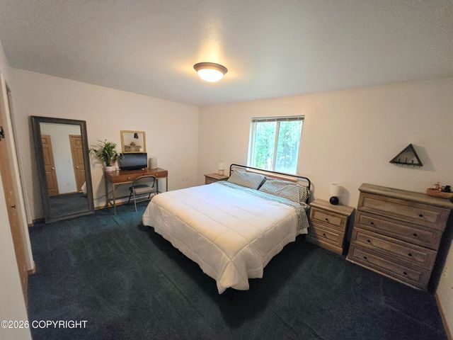 4787 W Ronnies Circle, Wasilla, AK 99623