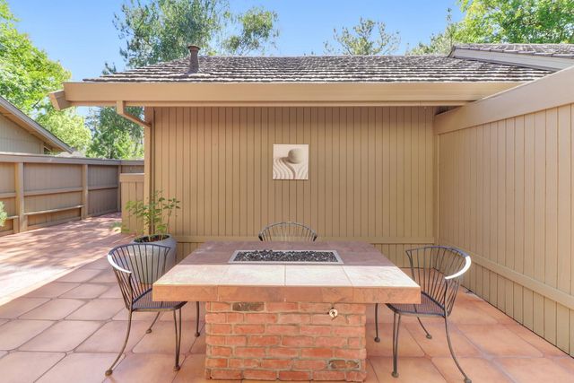 11488 Gold Country Blvd, Gold River, CA 95670
