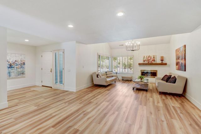 11488 Gold Country Blvd, Gold River, CA 95670