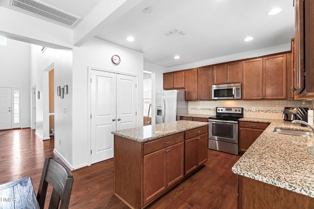 3945 White Kestrel Drive, Raleigh, NC 27616