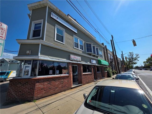 122 126 Taunton Ave, East Providence, RI 02814