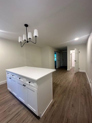 472 Magnolia Avenue 2, Melbourne, FL 32935