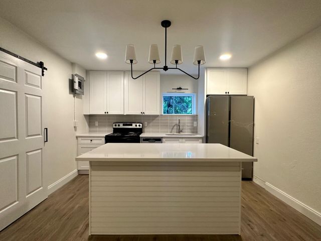 472 Magnolia Avenue 2, Melbourne, FL 32935