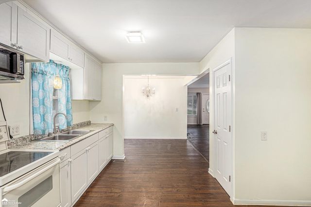 605 Spruce Street, Mount Morris, MI 48458