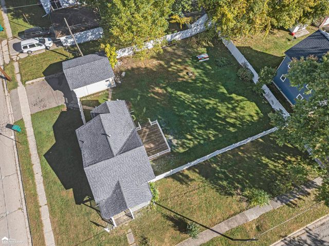 605 Spruce Street, Mount Morris, MI 48458