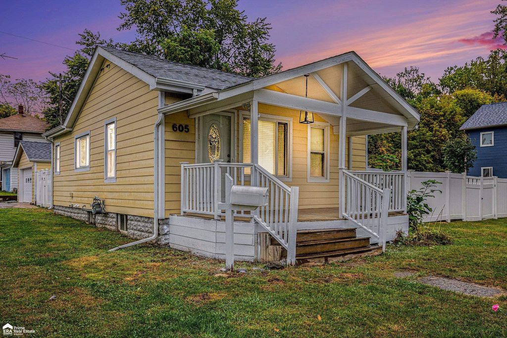 605 Spruce Street, Mount Morris, MI 48458