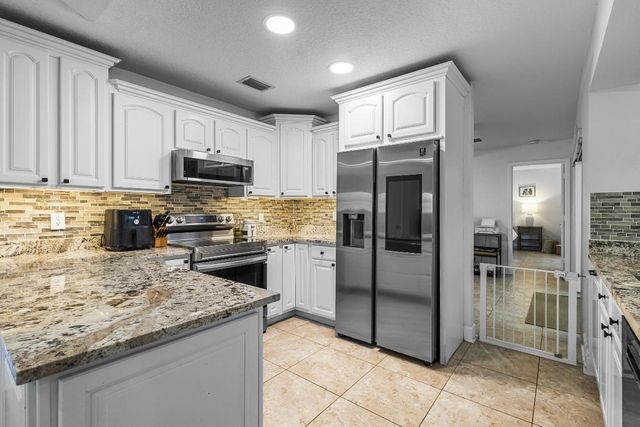 1948 SW 36th Avenue, Delray Beach, FL 33445