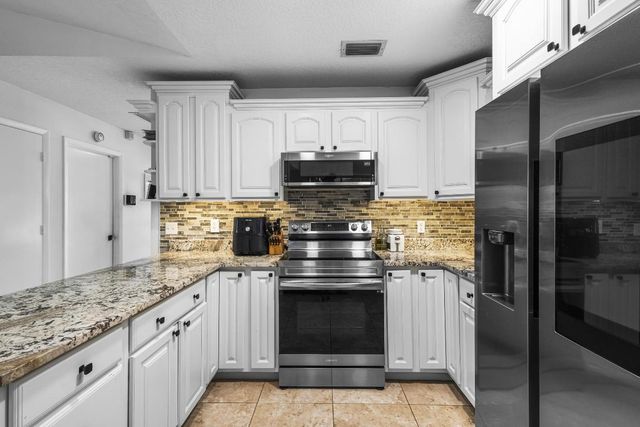 1948 SW 36th Avenue, Delray Beach, FL 33445