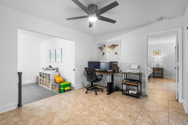 1948 SW 36th Avenue, Delray Beach, FL 33445