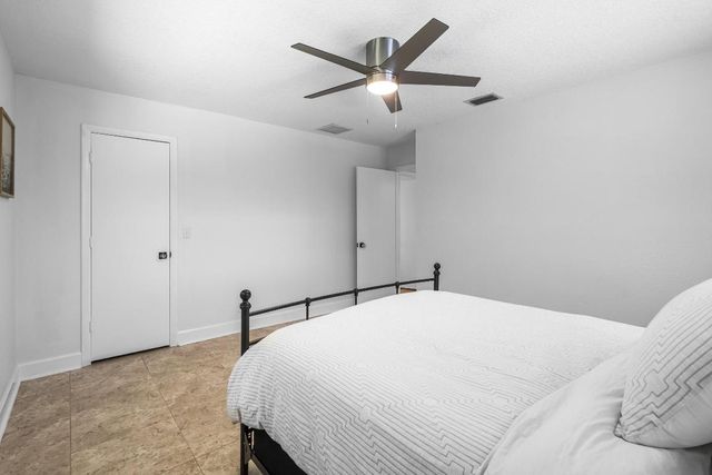 1948 SW 36th Avenue, Delray Beach, FL 33445