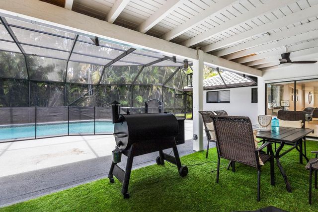 1948 SW 36th Avenue, Delray Beach, FL 33445