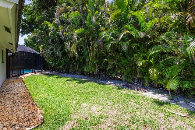 1948 SW 36th Avenue, Delray Beach, FL 33445
