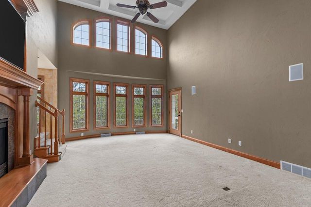 6709 N GULLWING COURT, Appleton, WI 54913