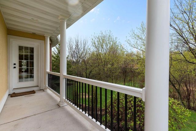 6709 N GULLWING COURT, Appleton, WI 54913