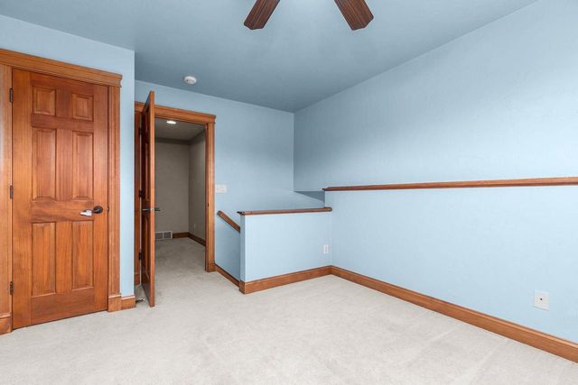 6709 N GULLWING COURT, Appleton, WI 54913