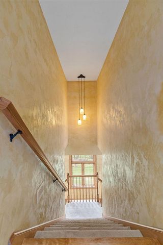 6709 N GULLWING COURT, Appleton, WI 54913