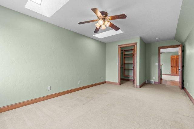 6709 N GULLWING COURT, Appleton, WI 54913