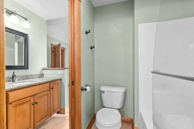 6709 N GULLWING COURT, Appleton, WI 54913