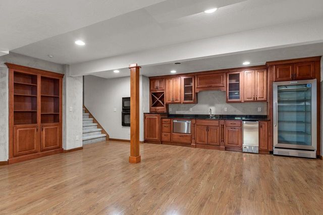 6709 N GULLWING COURT, Appleton, WI 54913