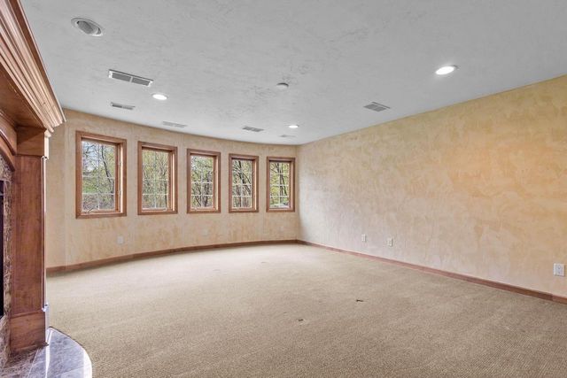 6709 N GULLWING COURT, Appleton, WI 54913
