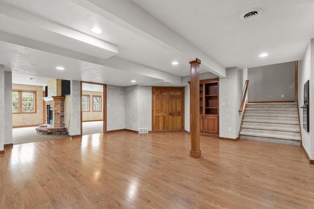 6709 N GULLWING COURT, Appleton, WI 54913
