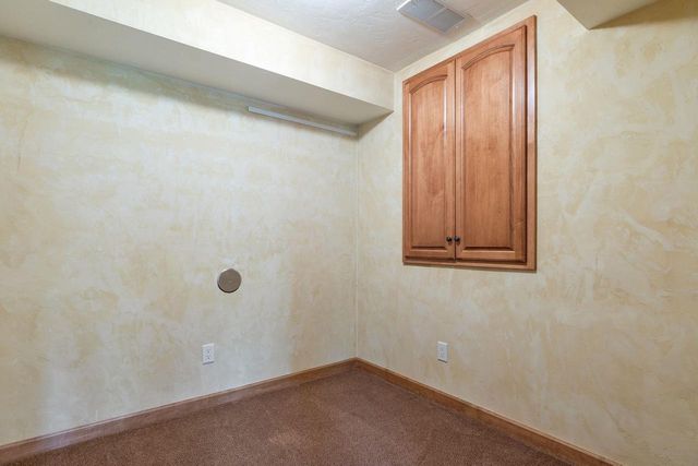 6709 N GULLWING COURT, Appleton, WI 54913