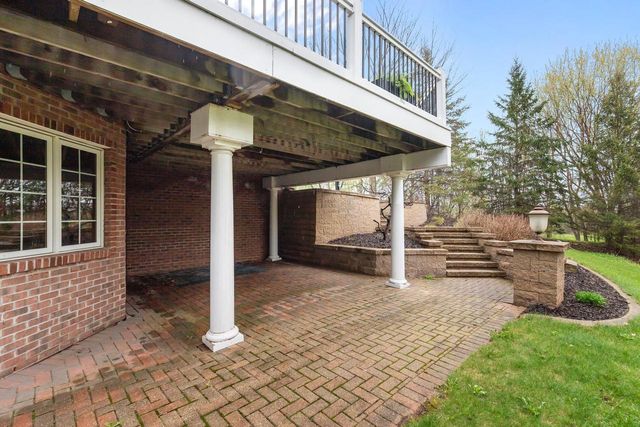 6709 N GULLWING COURT, Appleton, WI 54913