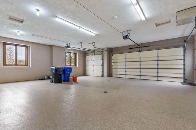 6709 N GULLWING COURT, Appleton, WI 54913
